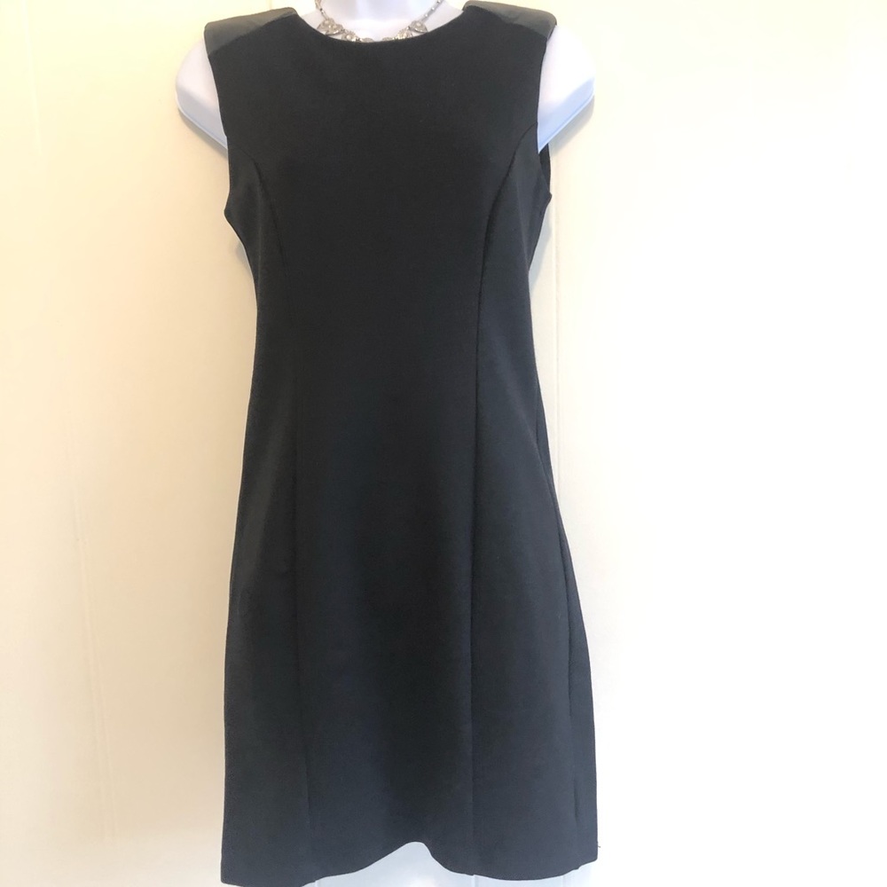 Zara dress small sleeveless black short
